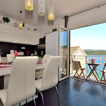 Apartman Staro Selo Примоштен Экстерьер фото