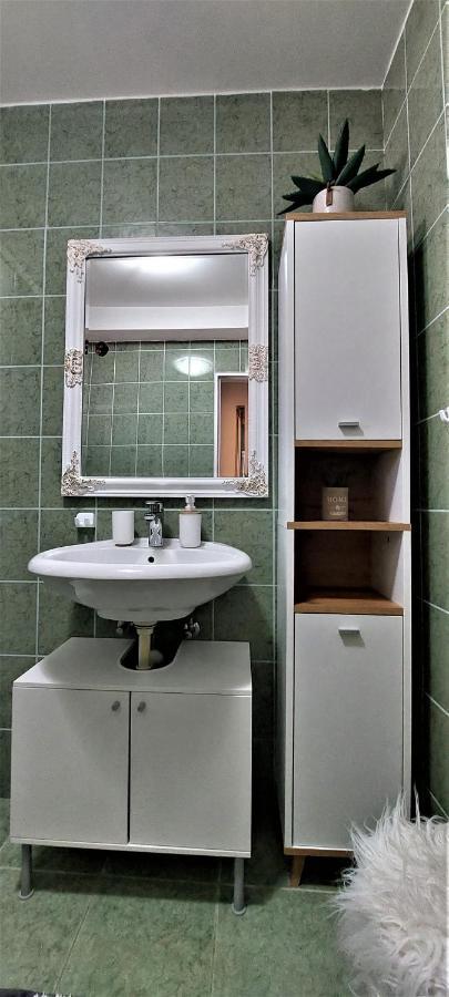 Apartman Staro Selo Примоштен Экстерьер фото